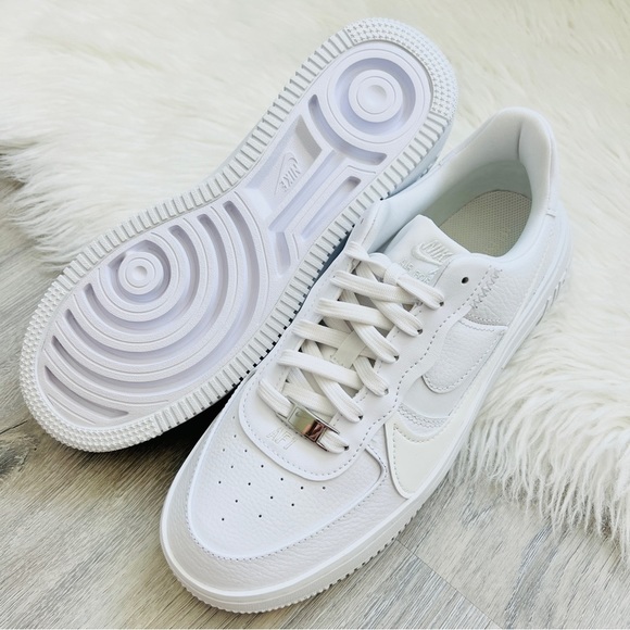 NWT Nike Air Force 1 PLT.AF.ORM Women’s Shoes - Picture 3 of 10
